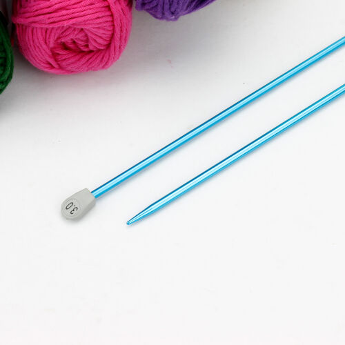 35 cm Renkli Örgü Şişi Alüminyum 3 Numara - Kare Dekor (1)