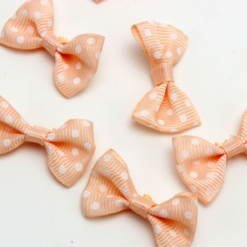 4 CM Puantiyeli Fiyonk Somon - Kare Dekor