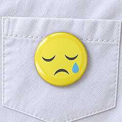 Asorti Üzgün ve Kızgın Emoji Rozeti 20’li Paket - 1