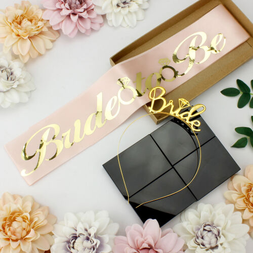 Bride To Be Gold Renk Taç Kuşak Seti - Kare Dekor
