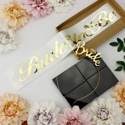 Bride To Be Gold Renk Taç Kuşak Seti Beyaz - Kare Dekor