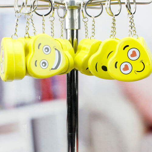 Emoji Kalp Teneke Kutu Anahtarlık 12'li Paket - Kare Dekor