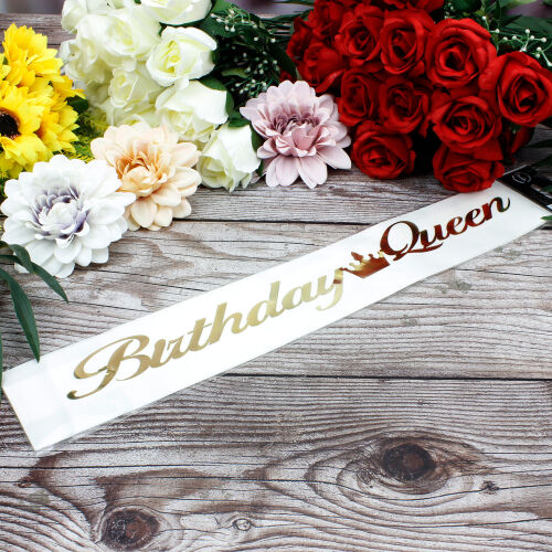 Gümüş Yazı Birthday Queen Beyaz Renk Kuşak - Kare Dekor (1)