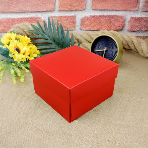 Kırmızı Kutu 15x10CM - Kare Dekor