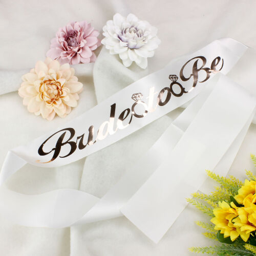 Rose Yazı Bride To Be Beyaz Renk Kuşak - Kare Dekor