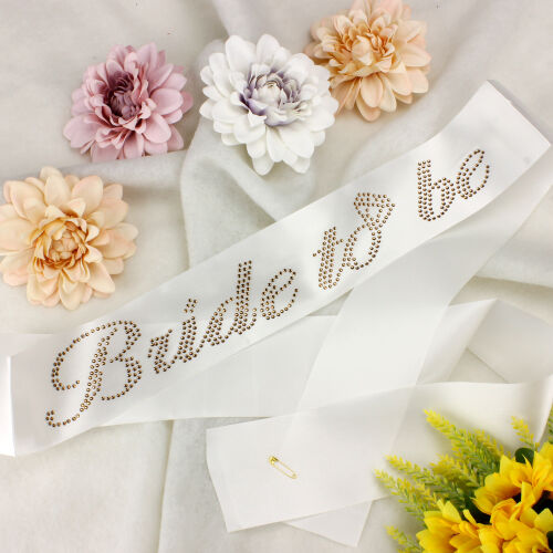 Taşlı Gold Yazı Bride To Be Beyaz Renk Kuşak - Kare Dekor